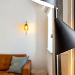Designer Duplex - Old Town Appartement