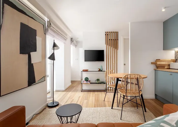 Designer Duplex - Old Town Апартаменты
